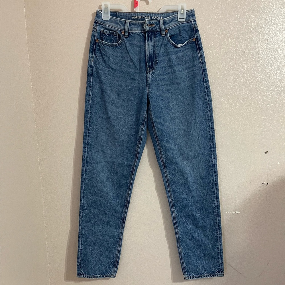 American eagle mom jeans